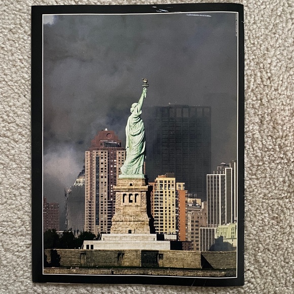 September 11 2001 I Major Newsweekly Magazine Coverage + Related Content - Picture 3 of 14